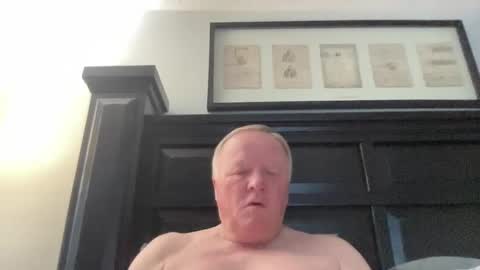 cookoosnest online show from 12-31-24, 03:20