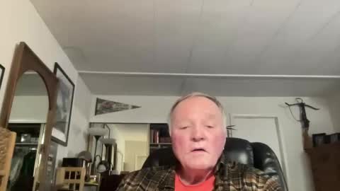 cookoosnest online show from 12-18-25, 03:56