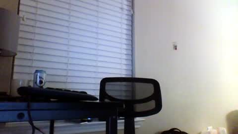 Snapshot of cooldude122222 chatting on 12-25-24, 09:34 cooldude122222 online show from 12-25-24, 09:34