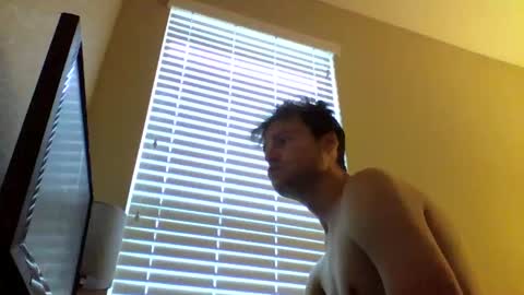 Snapshot of cooldude122222 chatting on 01-23-25, 03:43 cooldude122222 online show from 01-23-25, 03:43