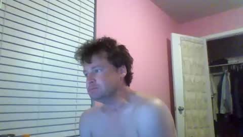 Snapshot of cooldude122222 chatting on 10-12-25, 10:14 cooldude122222 online show from 10-12-25, 10:14