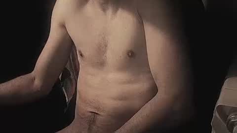 Snapshot of coolmementox chatting on 01-17-25, 04:47 ChoveEnArrakis online show from 01-17-25, 04:47