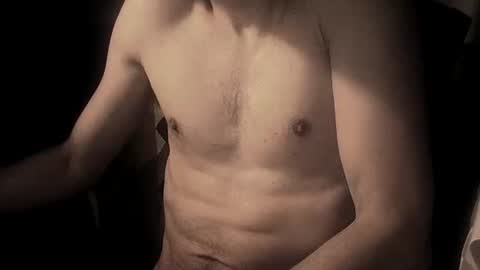 Snapshot of coolmementox chatting on 02-11-25, 11:33 ChoveEnArrakis online show from 02-11-25, 11:33