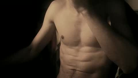 Snapshot of coolmementox chatting on 11-17-25, 04:35 ChoveEnArrakis online show from 11-17-25, 04:35