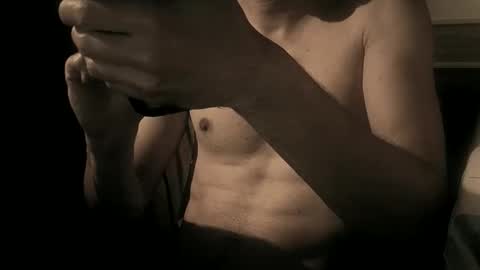 Snapshot of coolmementox chatting on 12-18-25, 06:14 ChoveEnArrakis online show from 12-18-25, 06:14