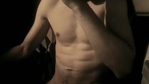 Snapshot of coolmementox chatting on 06-18-26, 08:46 ChoveEnArrakis online show from 06-18-26, 08:46