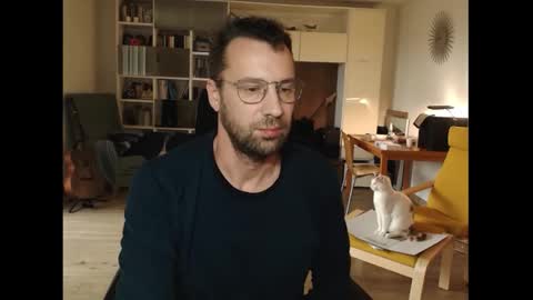 Snapshot of coolnerdguy79 chatting on 01-10-26, 02:19 coolnerdguy79 online show from 01-10-26, 02:19