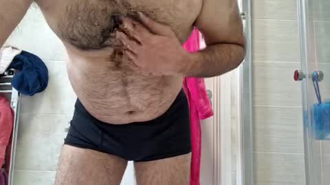 Snapshot of coolube1 chatting on 10-23-25, 10:14 coolube1 online show from 10-23-25, 10:14