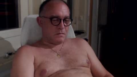 Snapshot of coquin369 chatting on 06-26-26, 08:13 Coquin369 online show from 06-26-26, 08:13
