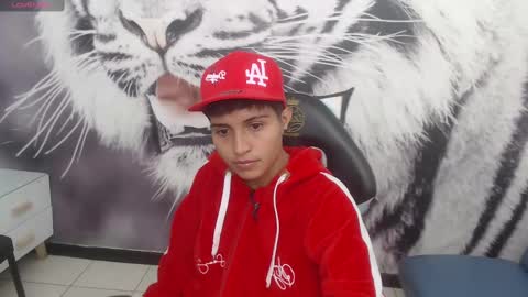 Snapshot of cora_gunn chatting on 01-29-25, 05:24 Cora online show from 01-29-25, 05:24