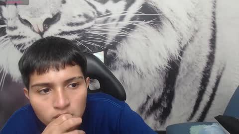 Snapshot of cora_gunn chatting on 01-31-25, 09:26 Cora online show from 01-31-25, 09:26