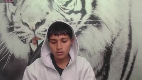 Snapshot of cora_gunn chatting on 02-06-25, 09:17 Cora online show from 02-06-25, 09:17