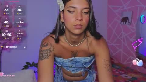 coral_larsson online show from 03-04-26, 10:38