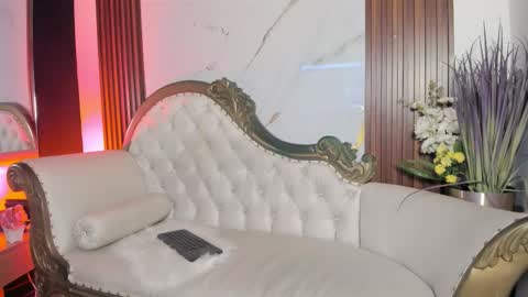 Snapshot of coraliebronson chatting on 12-04-25, 08:39 Coralie Bronson online show from 12-04-25, 08:39