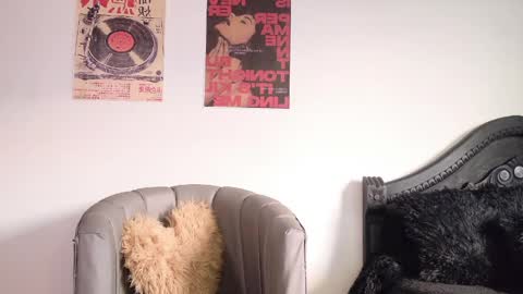 Snapshot of coraliebronson chatting on 04-14-26, 11:00 Coralie Bronson online show from 04-14-26, 11:00