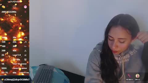 Snapshot of coraline2911 chatting on 01-03-25, 11:03 coraline2911 online show from 01-03-25, 11:03