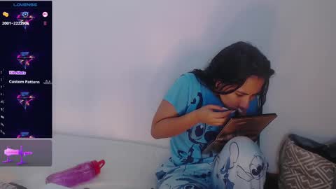 Snapshot of coraline2911 chatting on 03-05-25, 11:06 coraline2911 online show from 03-05-25, 11:06