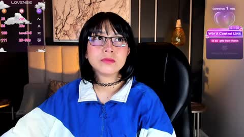 Snapshot of coralinericce_ chatting on 12-02-24, 04:31 Coral Stefani online show from 12-02-24, 04:31