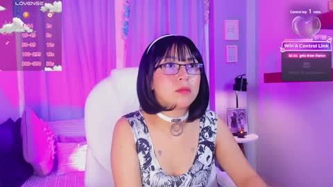 Snapshot of coralinericce_ chatting on 12-13-24, 08:09 Coral Stefani online show from 12-13-24, 08:09