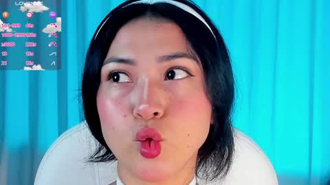 Snapshot of coralinericce_ chatting on 12-14-24, 09:07 Coral Stefani online show from 12-14-24, 09:07