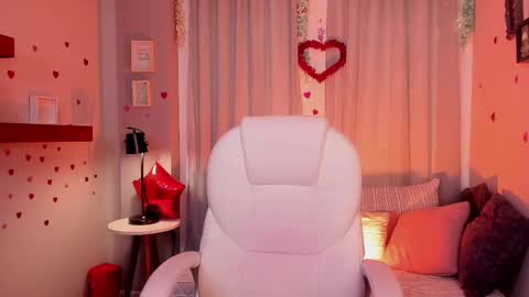 Snapshot of coralinericce_ chatting on 03-07-25, 05:08 Coral Stefani online show from 03-07-25, 05:08
