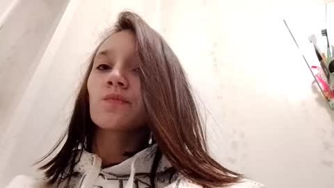 Lina online show from 01-18-26, 09:24