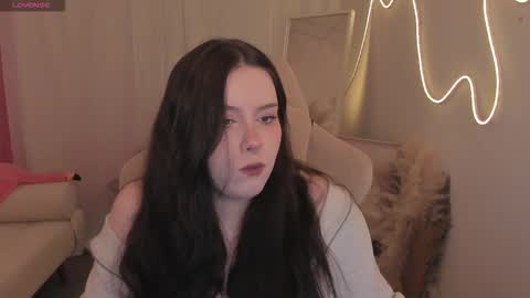 Snapshot of coramiel chatting on 03-02-26, 06:25 little girl who is always right or just Cora online show from 03-02-26, 06:25