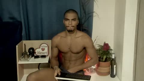 Snapshot of coreyglover chatting on 06-05-26, 09:37 CoreyGlover online show from 06-05-26, 09:37