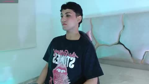 Snapshot of cori_tay chatting on 11-27-25, 03:30 Carlos online show from 11-27-25, 03:30