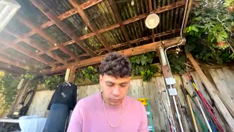 coronelking online show from 12-17-25, 08:04