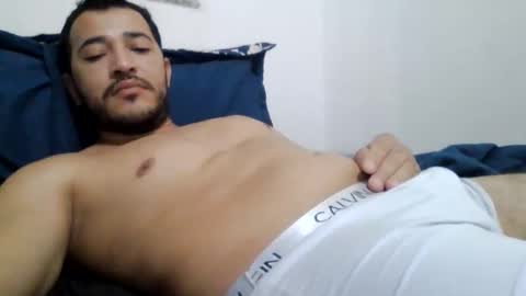 Snapshot of corvo999 chatting on 04-11-26, 06:01 corvo999 online show from 04-11-26, 06:01