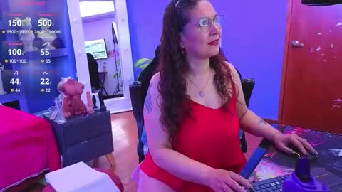 Snapshot of cory_chasecol888 chatting on 10-19-25, 04:13 Natali online show from 10-19-25, 04:13