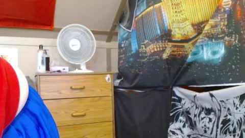 Snapshot of cosmicjones88 chatting on 05-24-26, 10:20 cosmicjones88 online show from 05-24-26, 10:20