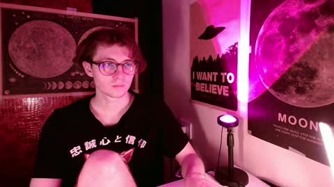 Snapshot of cosmonudes chatting on 12-20-24, 02:49 Barry online show from 12-20-24, 02:49