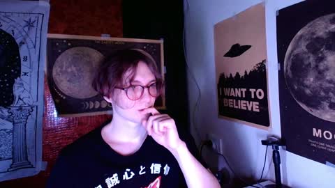 Snapshot of cosmonudes chatting on 01-07-25, 04:05 Barry online show from 01-07-25, 04:05