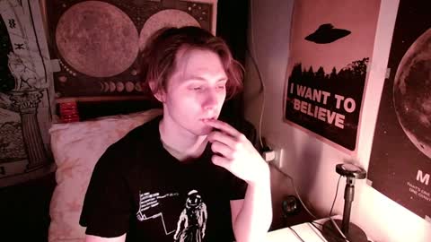 Snapshot of cosmonudes chatting on 01-25-25, 04:03 Barry online show from 01-25-25, 04:03