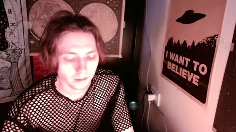 Snapshot of cosmonudes chatting on 02-04-25, 07:11 Barry online show from 02-04-25, 07:11