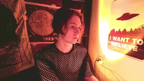 Snapshot of cosmonudes chatting on 03-09-25, 06:00 Barry online show from 03-09-25, 06:00