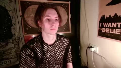 Snapshot of cosmonudes chatting on 03-10-25, 12:07 Barry online show from 03-10-25, 12:07