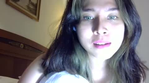 Liz Gwyneth Charlota online show from 12-25-24, 07:02