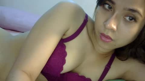Liz Gwyneth Charlota online show from 01-26-25, 03:25