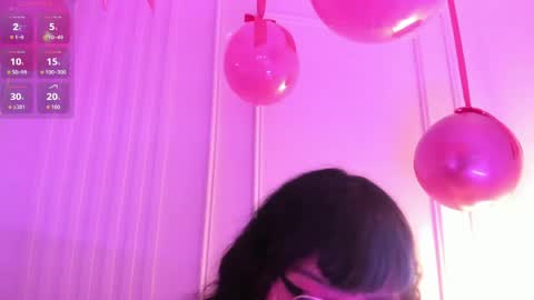 Snapshot of countesslayla chatting on 05-20-26, 11:38 countesslayla online show from 05-20-26, 11:38