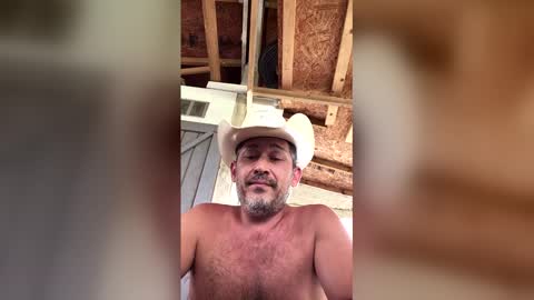 Snapshot of countryjoe2002 chatting on 05-23-26, 10:36 countryjoe2002 online show from 05-23-26, 10:36