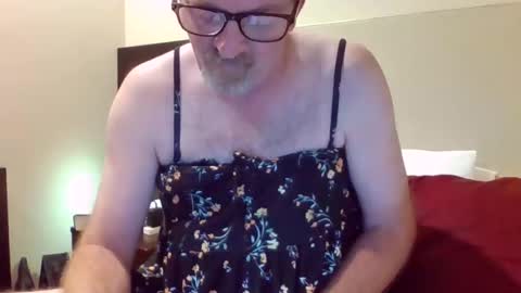 Snapshot of countrypenn chatting on 11-14-25, 07:45 tnsub online show from 11-14-25, 07:45