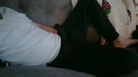 Kylenaughtybi89 online show from 03-10-25, 03:34