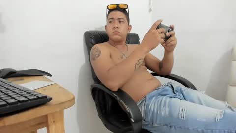 Nikol y  tomy online show from 01-11-25, 10:51