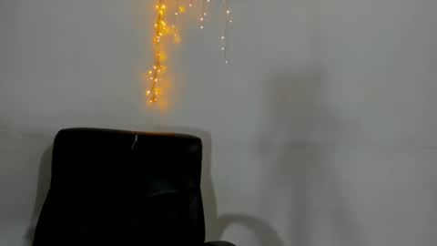 Nikol y  tomy online show from 02-14-25, 12:09