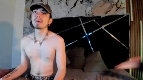 couple_in_heat_ online show from 02-18-26, 07:10