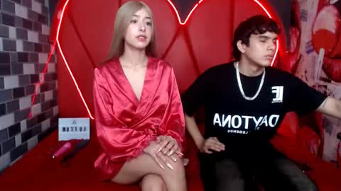 Snapshot of couple_sexxy7 chatting on 10-07-25, 08:06 MIA LIZ AND SAM online show from 10-07-25, 08:06