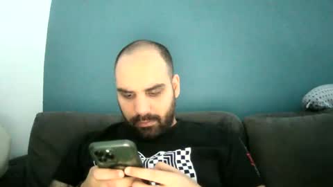 Snapshot of couplefun9198 chatting on 02-12-25, 12:27 couplefun9198 online show from 02-12-25, 12:27